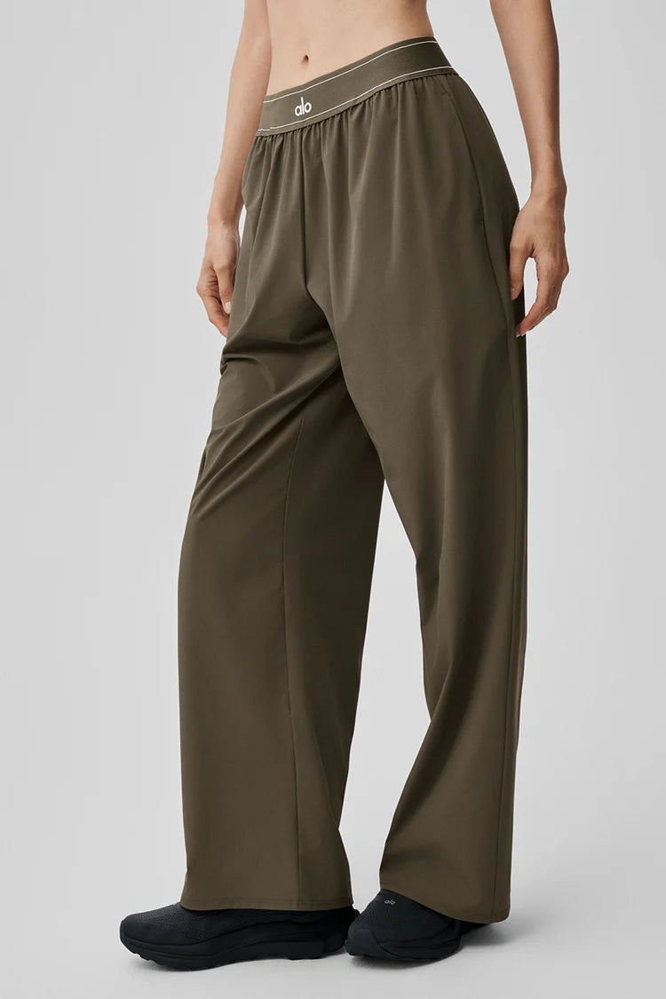 Viral Suit Up Trouser